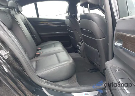 2014 BMW 740I z USA, uszkodzony, nr VIN WBAYA6C59ED144444